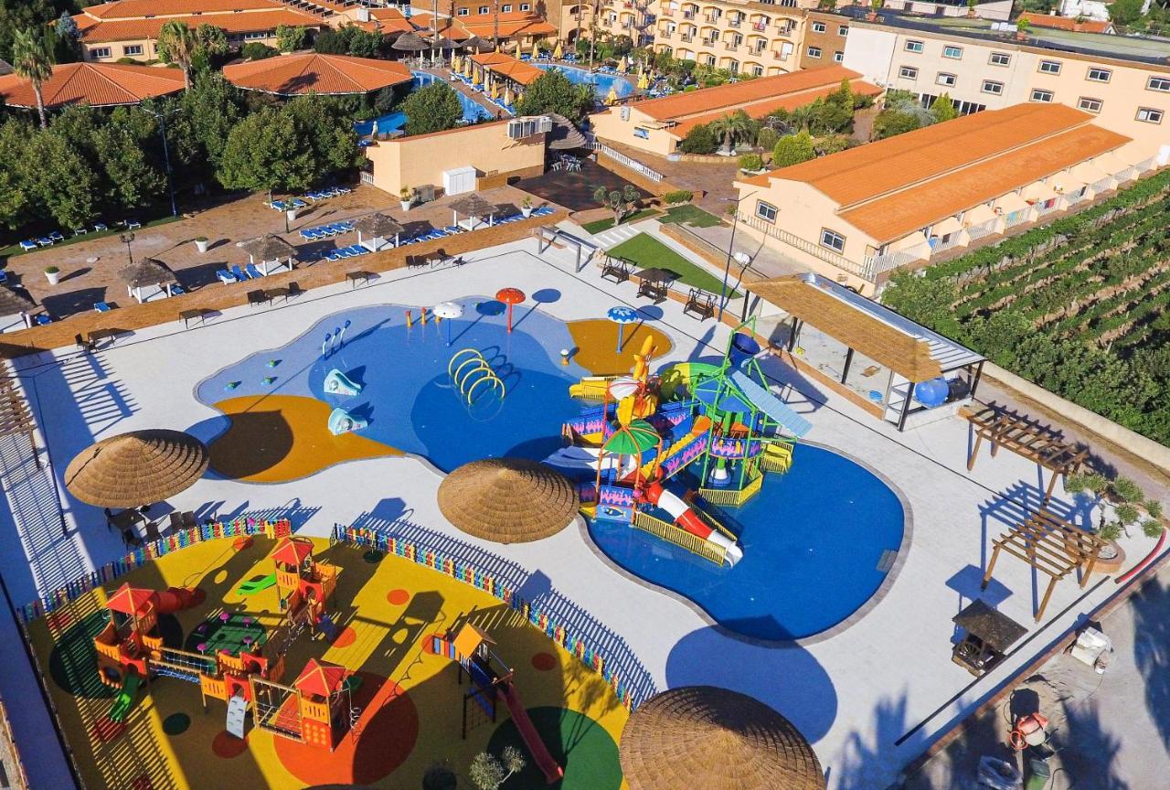 Alambique - Hotel Resort & Spa 푼다오 외부 사진