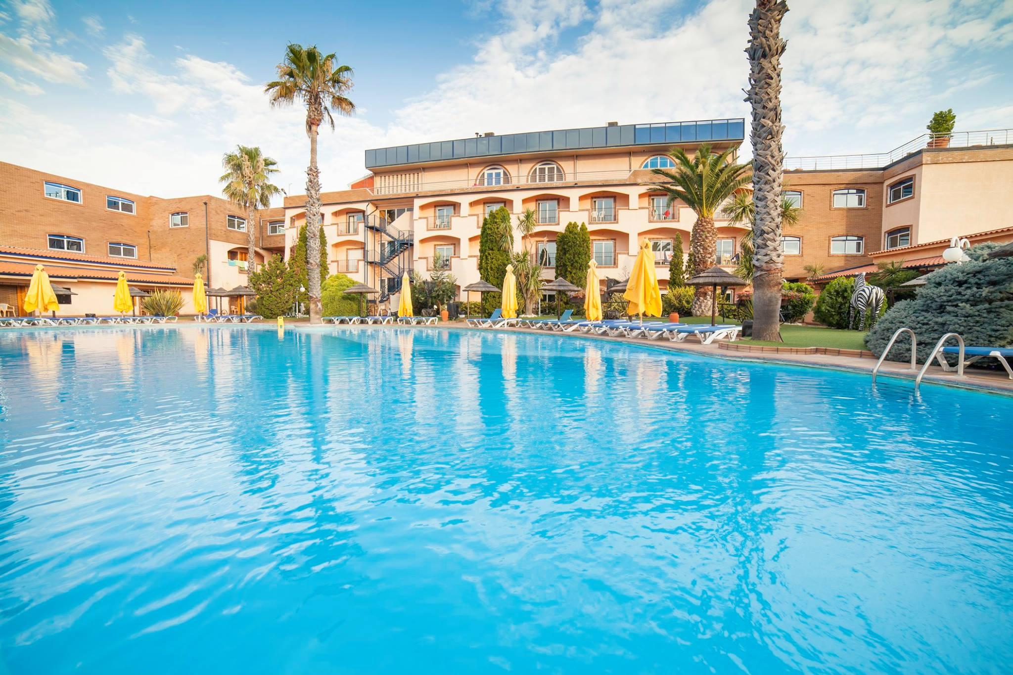 Alambique - Hotel Resort & Spa 푼다오 외부 사진